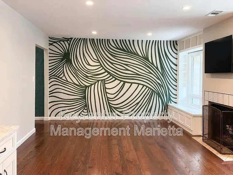 510 E Ponce De Leon Ave #N — Photo 30