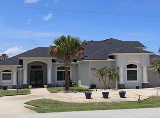 2 Colony Ct, Palm Coast, FL 32137
