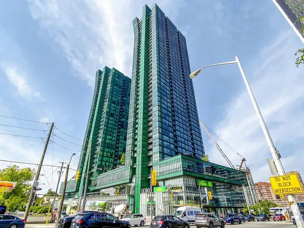 9 Bogert Ave #3301, Toronto, ON M2N 0H3