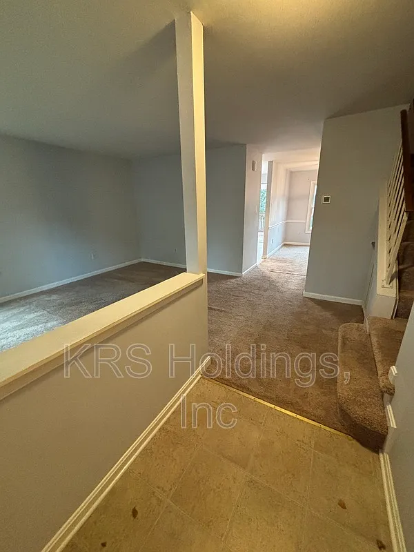 2 bed, 3.5 bath, 1848 sqft, $1,895 — Photo 3