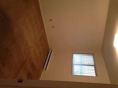 5th image of 807 N Red Bud Trl APT 16