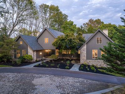 5 Applewood Dr, Hopewell, NJ, 08525