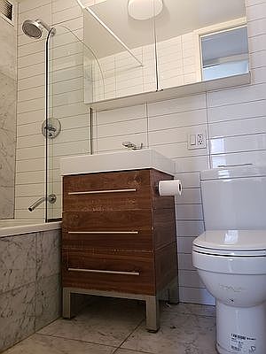 5th image of 200 E 30th St APT 6K