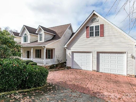 2nd image of 47 Winter Holly Ln