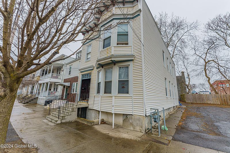 2nd image of 687 State Street