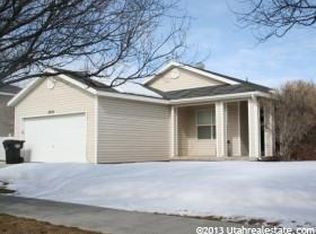 2054 W 2220 N, Clinton, UT 84015