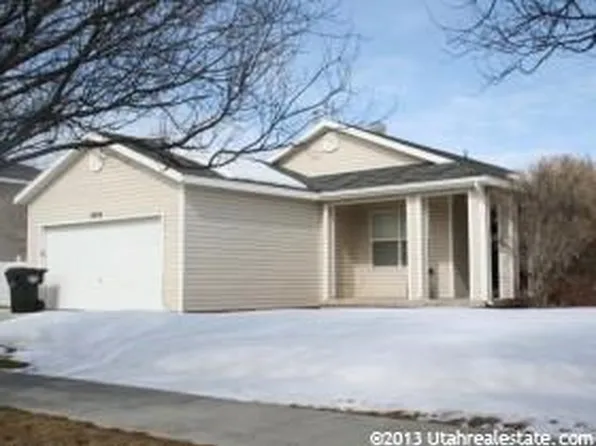 2054 W 2220 N, Clinton, UT 84015