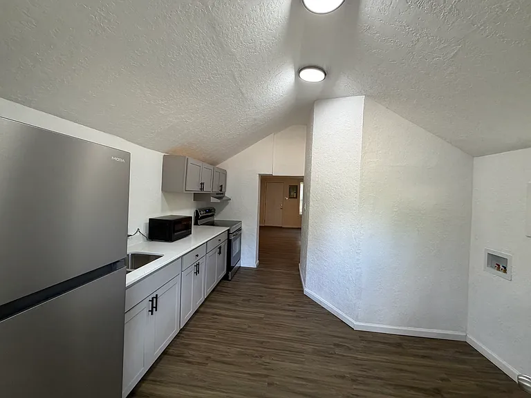 1507 NW Columbia Ave #B — Photo 6