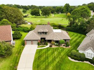 901 Carnoustie Dr, Kansas City, MO 64145