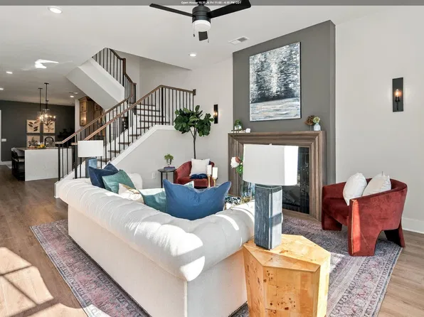 754 River Walk Dr, Birmingham, AL 35216