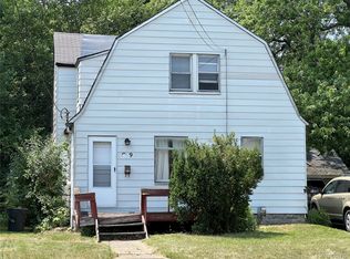 29 Putnam Ave, Pontiac, MI 48342