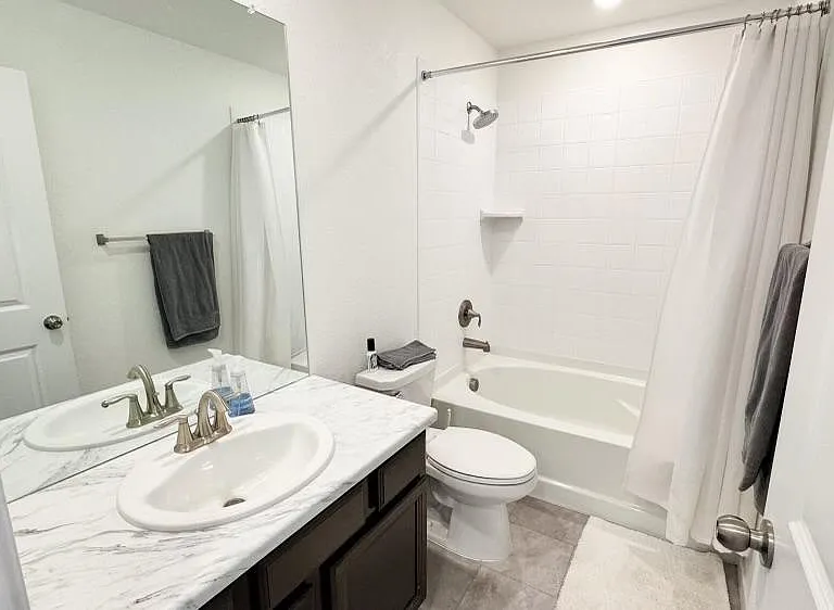 17934 Galapagos St — Photo 10