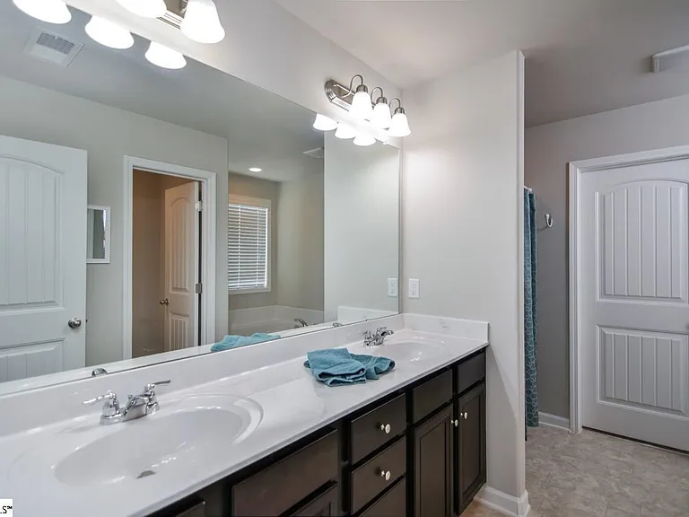 4000 Jones Peak Dr — Photo 3