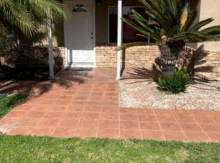 809 Clark Ave #A, Encinitas, CA 92024