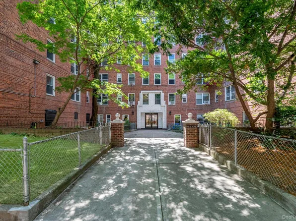 144-44 41st Avenue #3N, Flushing, NY 11355