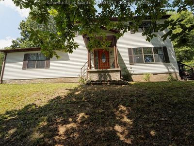 7 Monterey Ln, Cross Lanes, WV, 25313