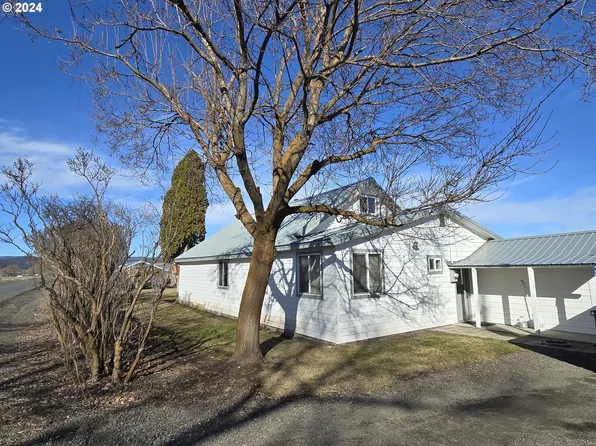 66929 Promise Rd, Wallowa, OR 97885