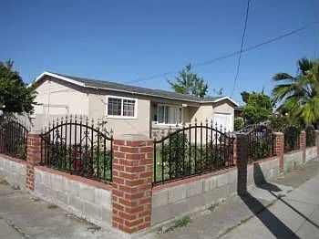 33763 8th St photo 1