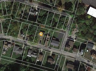 555 Roseland Ave, Pittsburgh, PA