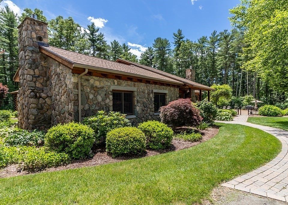 155155 Pine St 153, Norton, MA 02766 MLS 73058658 Zillow