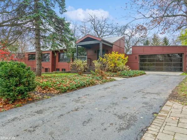 1926 Ridge Rd, Munster, IN 46321