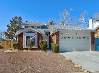 7109 Sunrose Dr NW, Albuquerque, NM 87120