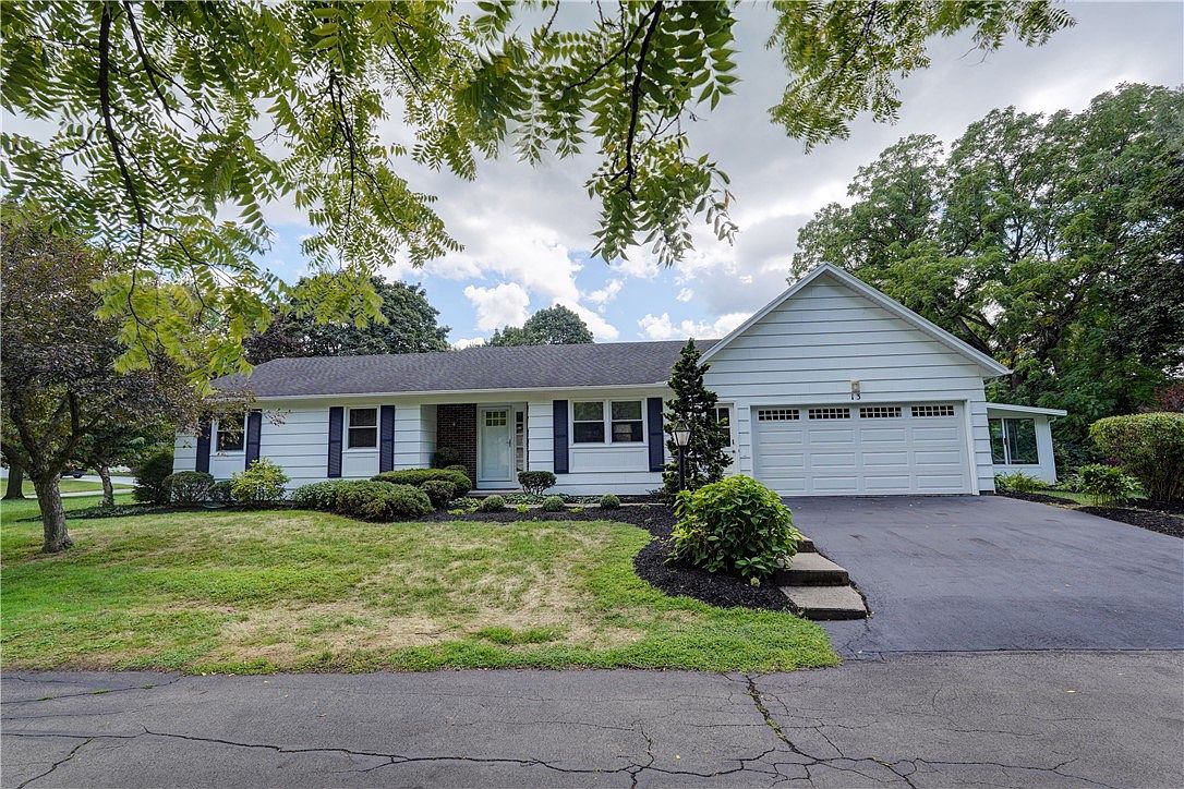 13 Tree Brook Dr, Rochester, NY 14625 | Zillow