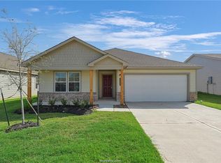 5521 Fox Bluff Dr, Bryan, TX 77807