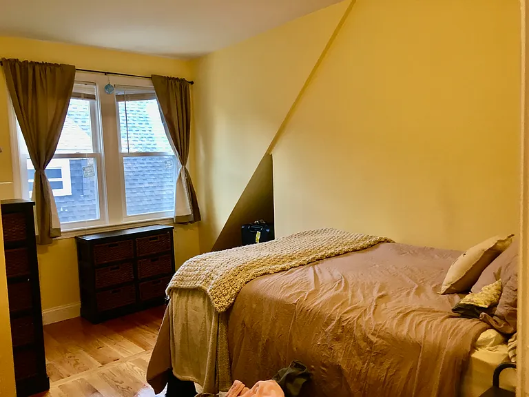 28 Auckland St #3 — Photo 2
