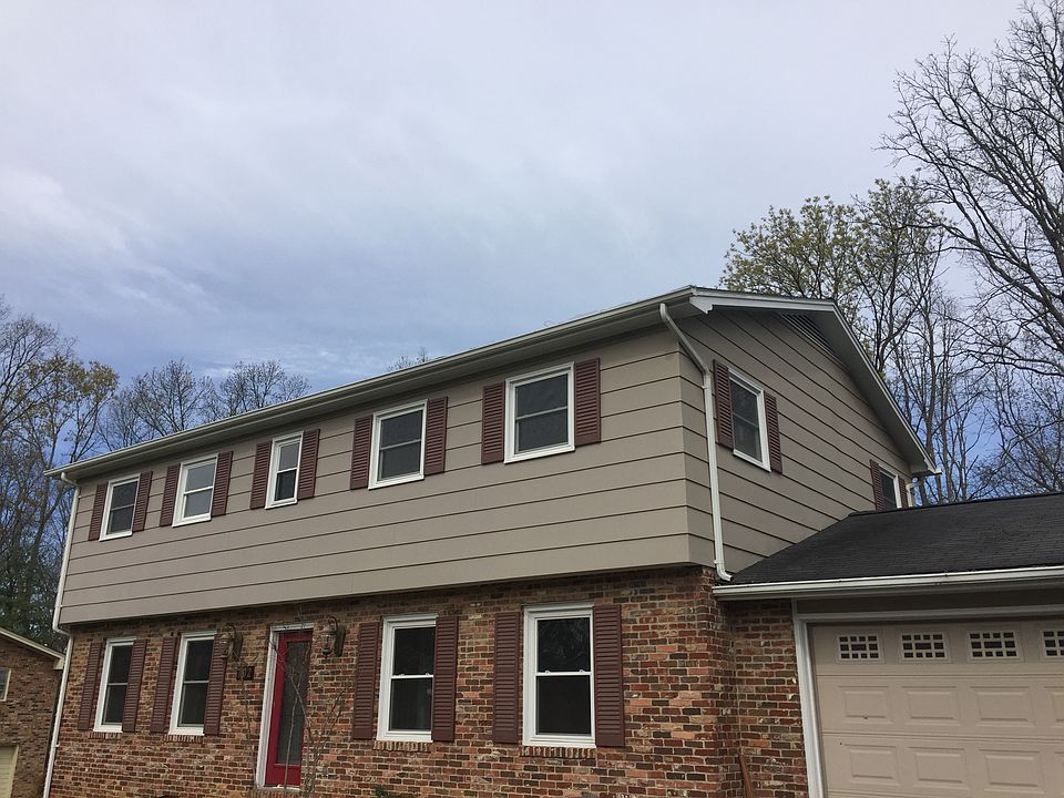 1st image of 702 Montclair Dr