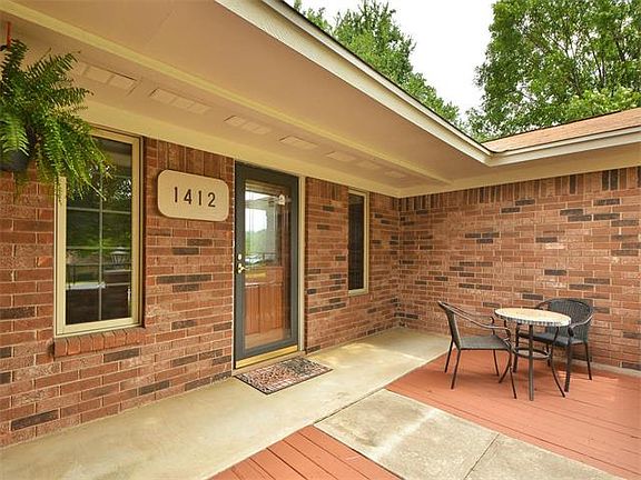 5th image of 1412 Bluebonnet Dr