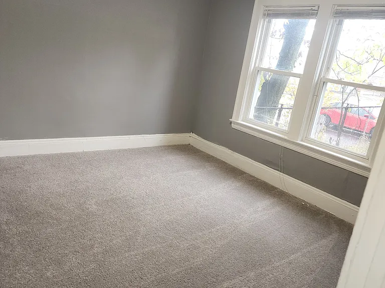 3523 E 140th St #1 — Photo 10