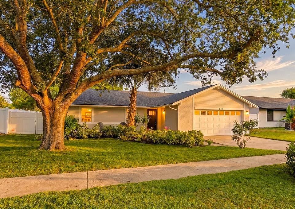 1st image of 239 Myrtle Ct