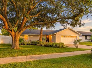 239 Myrtle Ct, Palm Harbor, FL 34683