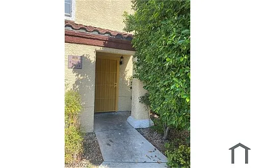 2801 N Rainbow Blvd Photo 1