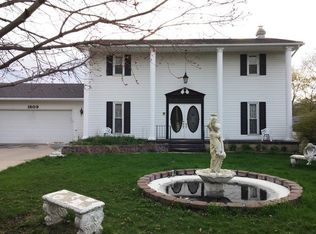 1809 Walnut St, Ottawa, IL 61350