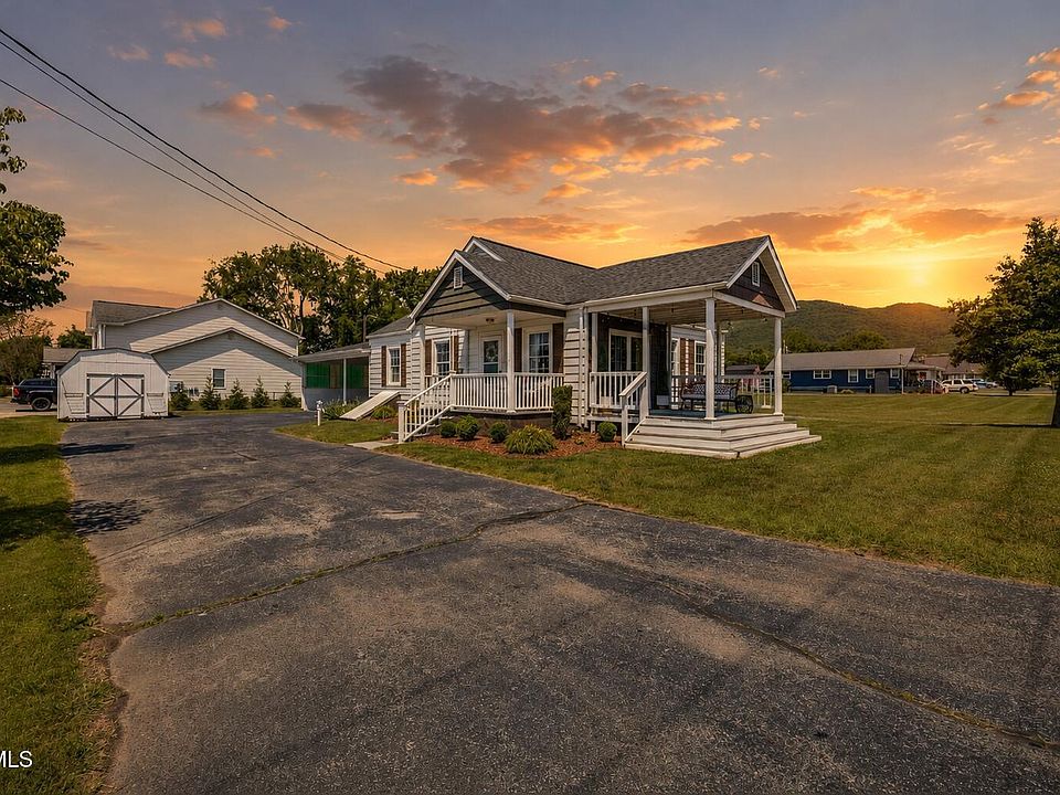 1st image of 133 Sunrise Dr