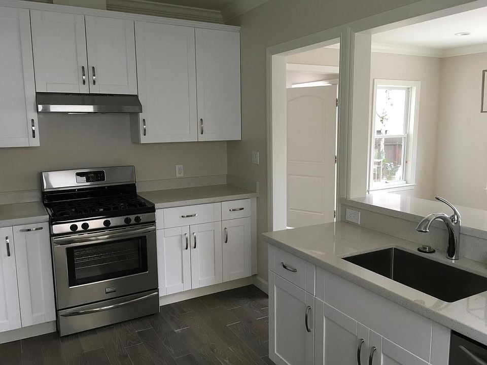 1st image of 221 San Benito Ave