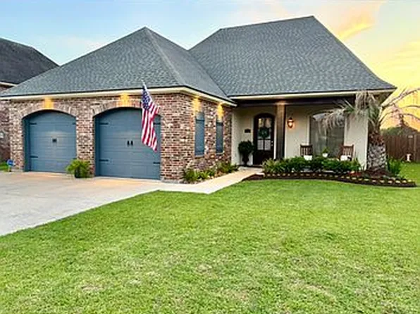 121 Cane Creek Dr, Broussard, LA 70518