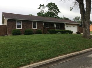 760 S Conway Ave, Marshall, MO 65340