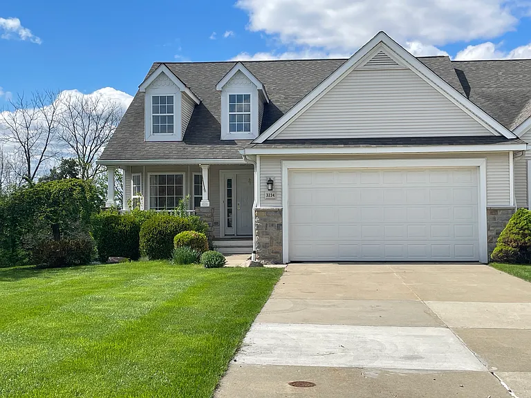 3234 Chamberlain Cir — Photo 24
