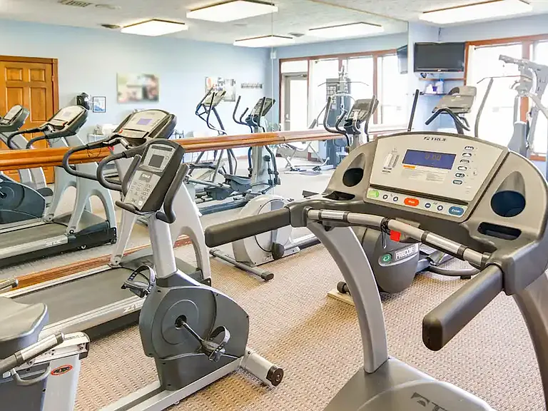 24/7 Fitness Center