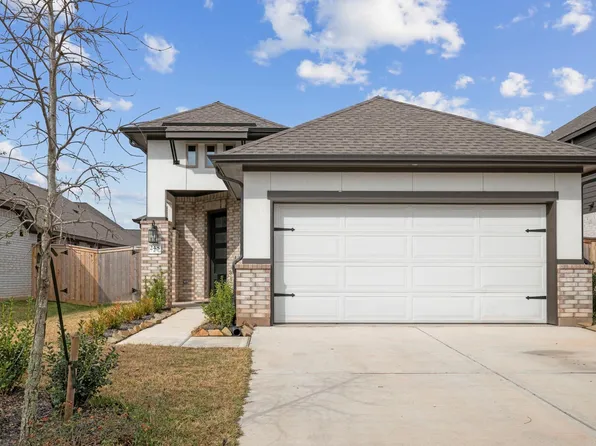 248 Trapper Creek Dr, Conroe, TX 77304