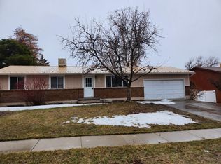 1380 E Indian Ridge Cir, Sandy, UT 84092