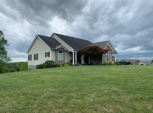 17 Par Five Ln, Hardy, VA 24101