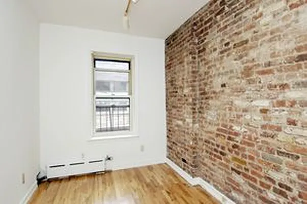 Sold by Douglas Elliman | media 36