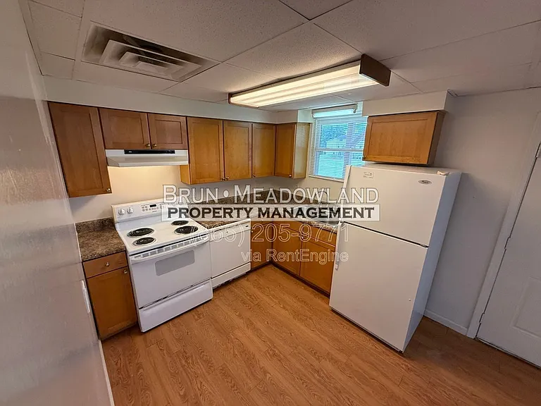 1825 Meadowland Ln #E — Photo 5