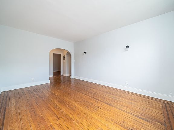 4th image of 104 Palisade Ave APT A5