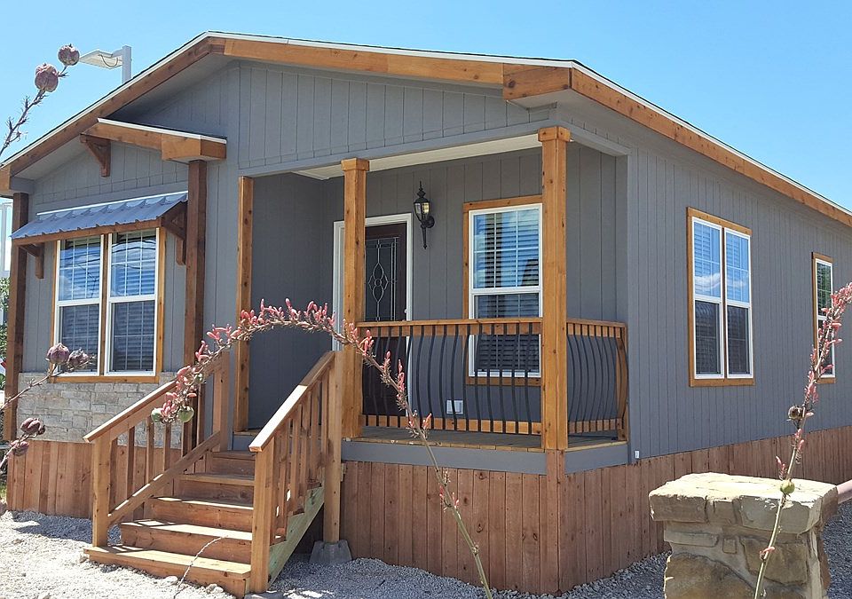 1st image of 2137 N Interstate 35 #4