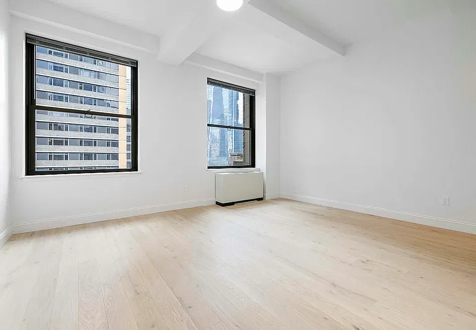 75 West St #16D